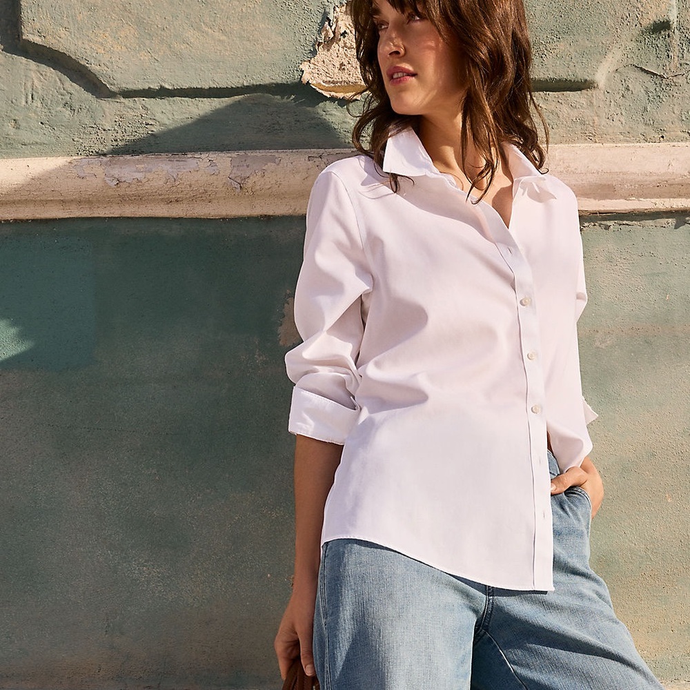 Women's Petite No Iron Button Front Shirt size petite small in white